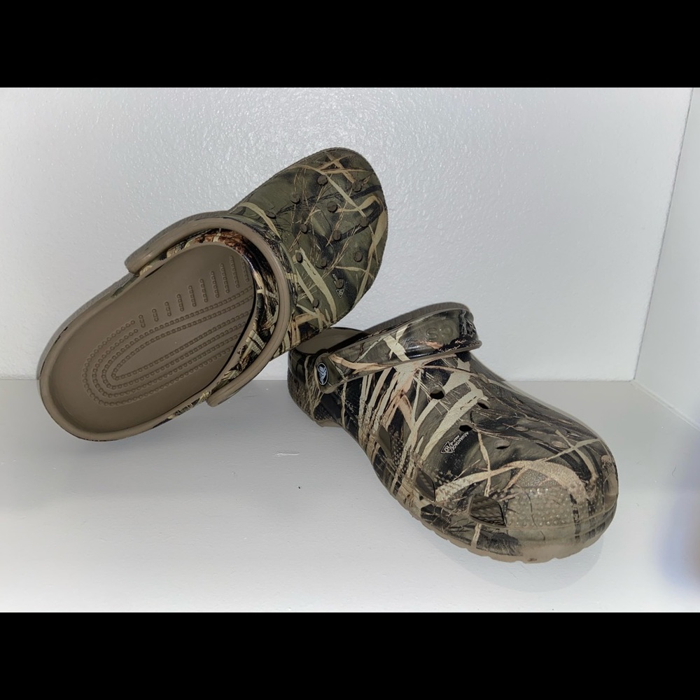 Crocs